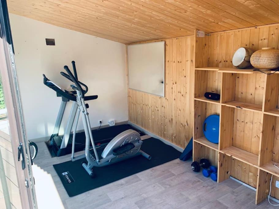 Appartement Proche Asterix, Stade De France, Chantilly, Roissy, Piscine Saisonniere La Chapelle-en-Serval Екстериор снимка